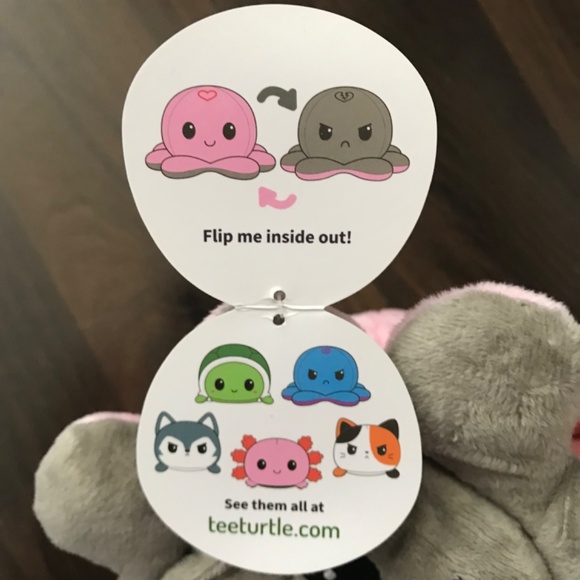 TeeTurtle Love + Hate Reversible Octopus Plushie Fidget Toy Pink Grey - Picture 5 of 7